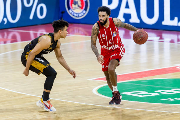 高压逼抢与 高压逼抢与